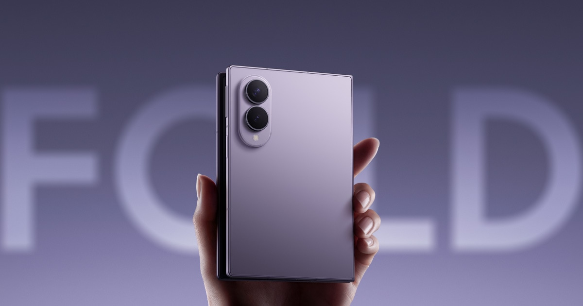 Samsung Galaxy Z Fold8 shown open and closed
